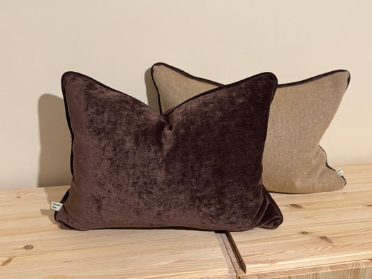 Vincenzo Cushion in Velvet