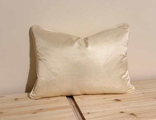 Roberta Cushion in Mulberry Silk