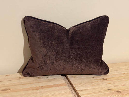 Vincenzo Cushion in Velvet