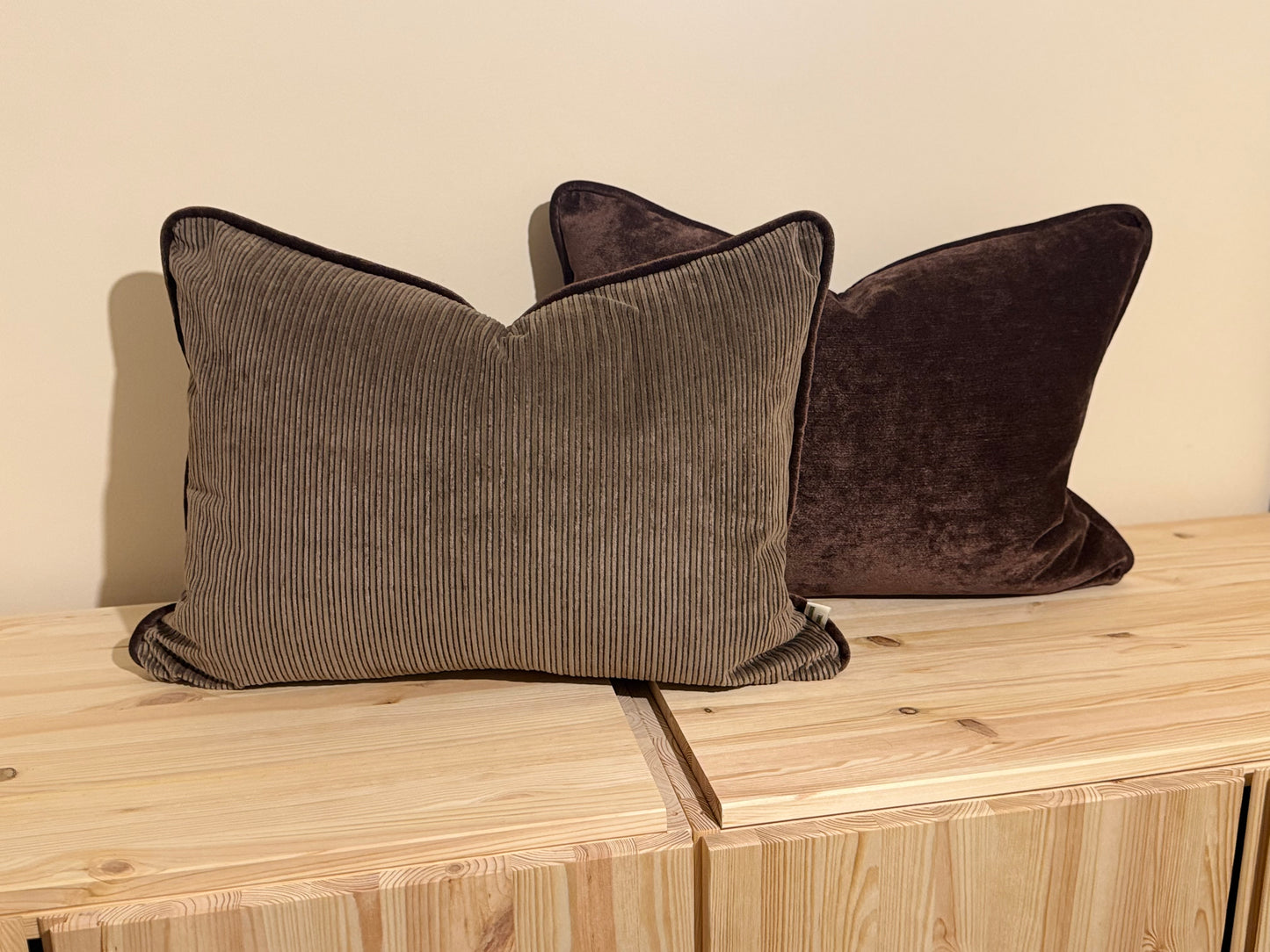 Simone Cushion in Cord Velvet